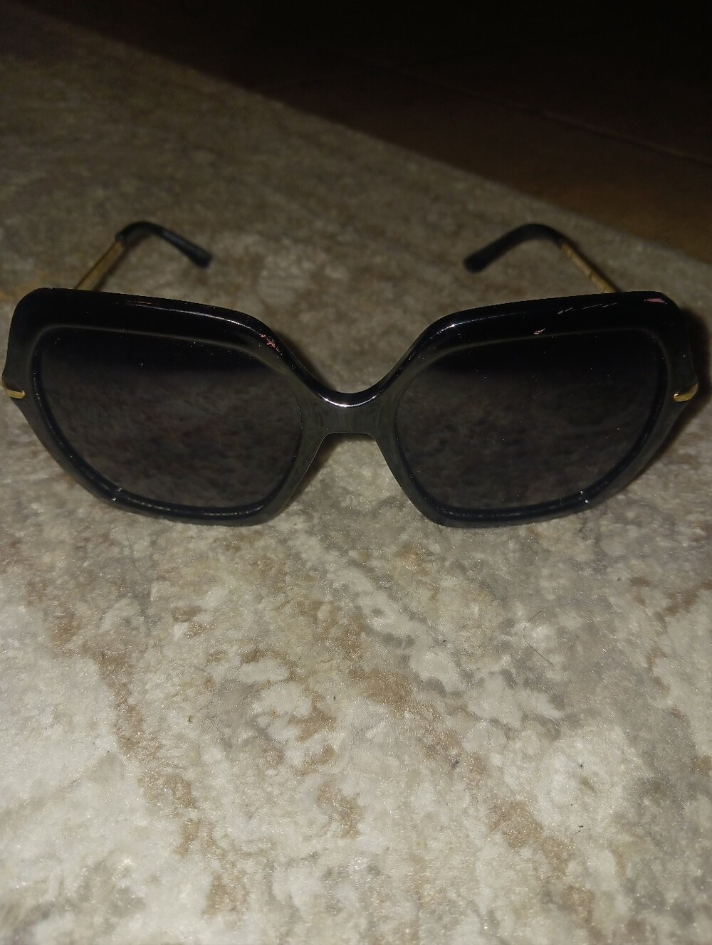 Black Oversized Women’s Sunglasses